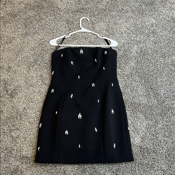 White House Black Market Dresses & Skirts - White House Black Market Elegant Black Dress